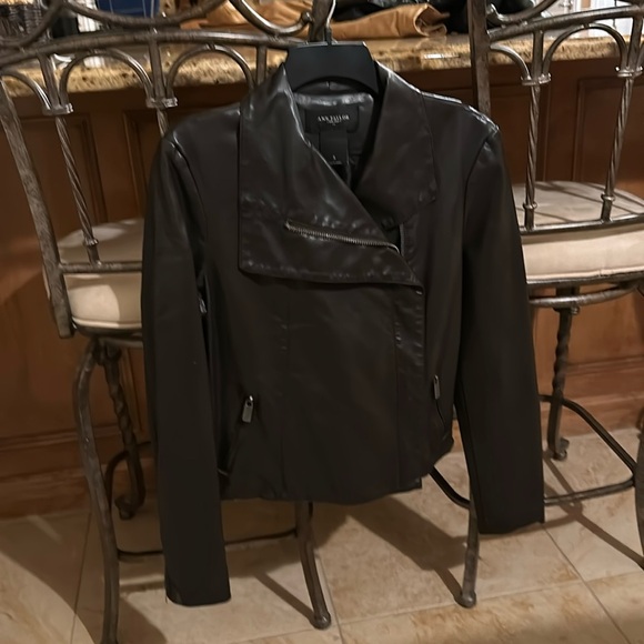 EUC ANN TAYLOR LEATHER LOOK BIKER JACKET. VERY DARK BROWN SIZE SMALL BUTTERYSOFT - Picture 1 of 10